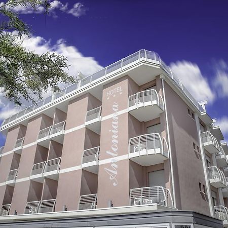 Hotel Antoniana Caorle Eksteriør bilde